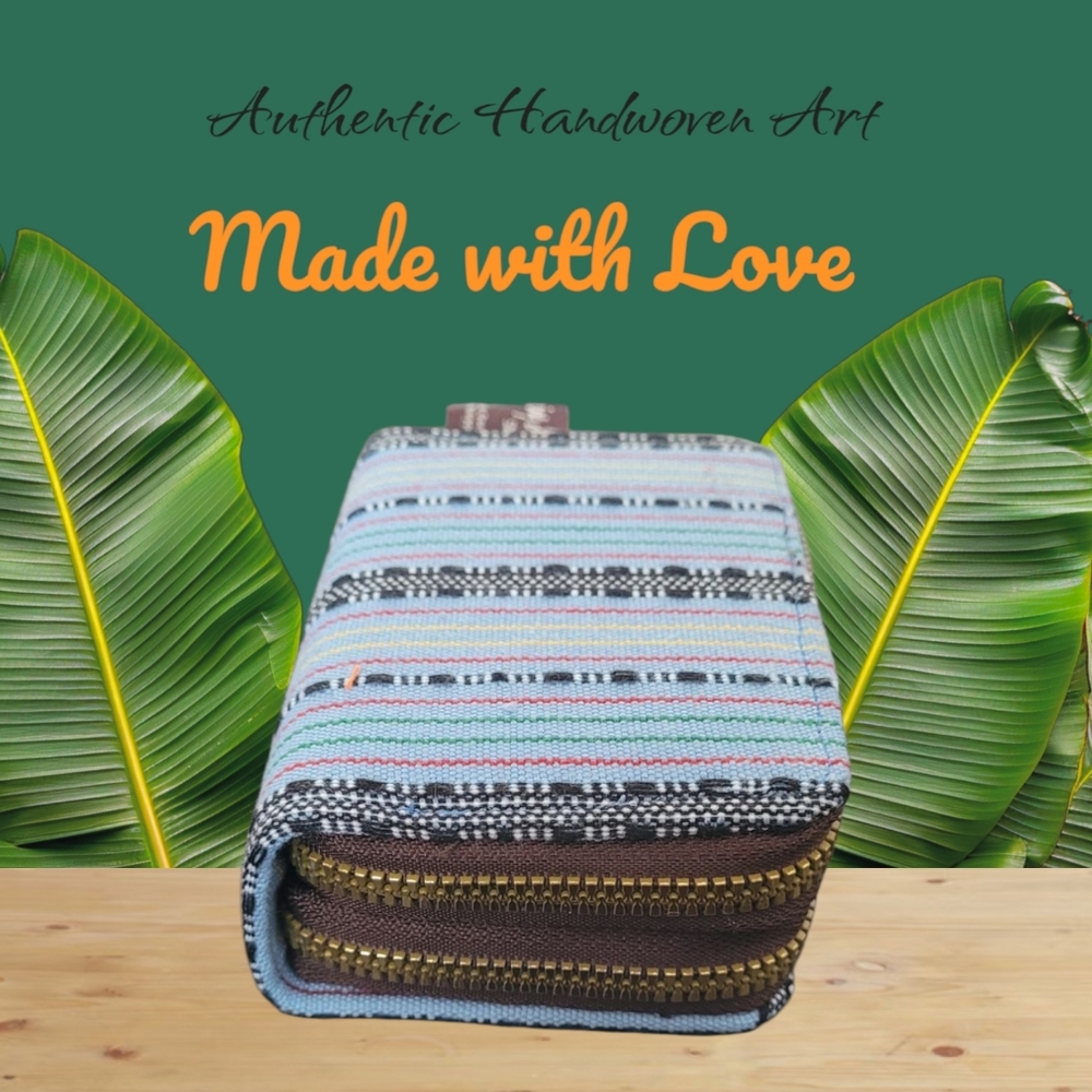 Authentic Easter Handwoven Purse - Picture 2 of 7